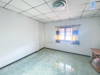 *****ทาวน์เฮ้าส์มือสองย่านนนทบุรี ม.พร้อมจิตร กาญจนาภิเษก เนื้อที่ 16 ตร.ว. ฟังก์ชัน 2 ห้องนอน 2 ห้องน้ำ 1 ที่จอดรถ บนทำเลเดินทางสะดวก เชื่อมต่อถ.กาญจนาภิเษก ถ.บางใหญ่-บางคูลัด ใกล้เซ็นทรัลเวสต์เกต และทางด่วน ราคาคุ้มสุดในย่าน!